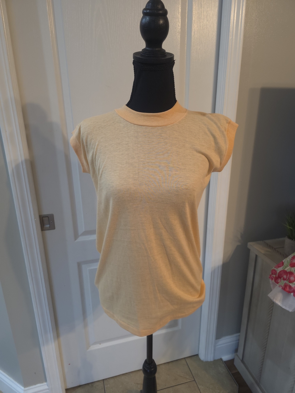 Vintage Classic Crewneck Cap-Sleeve Tee in Pale Orange